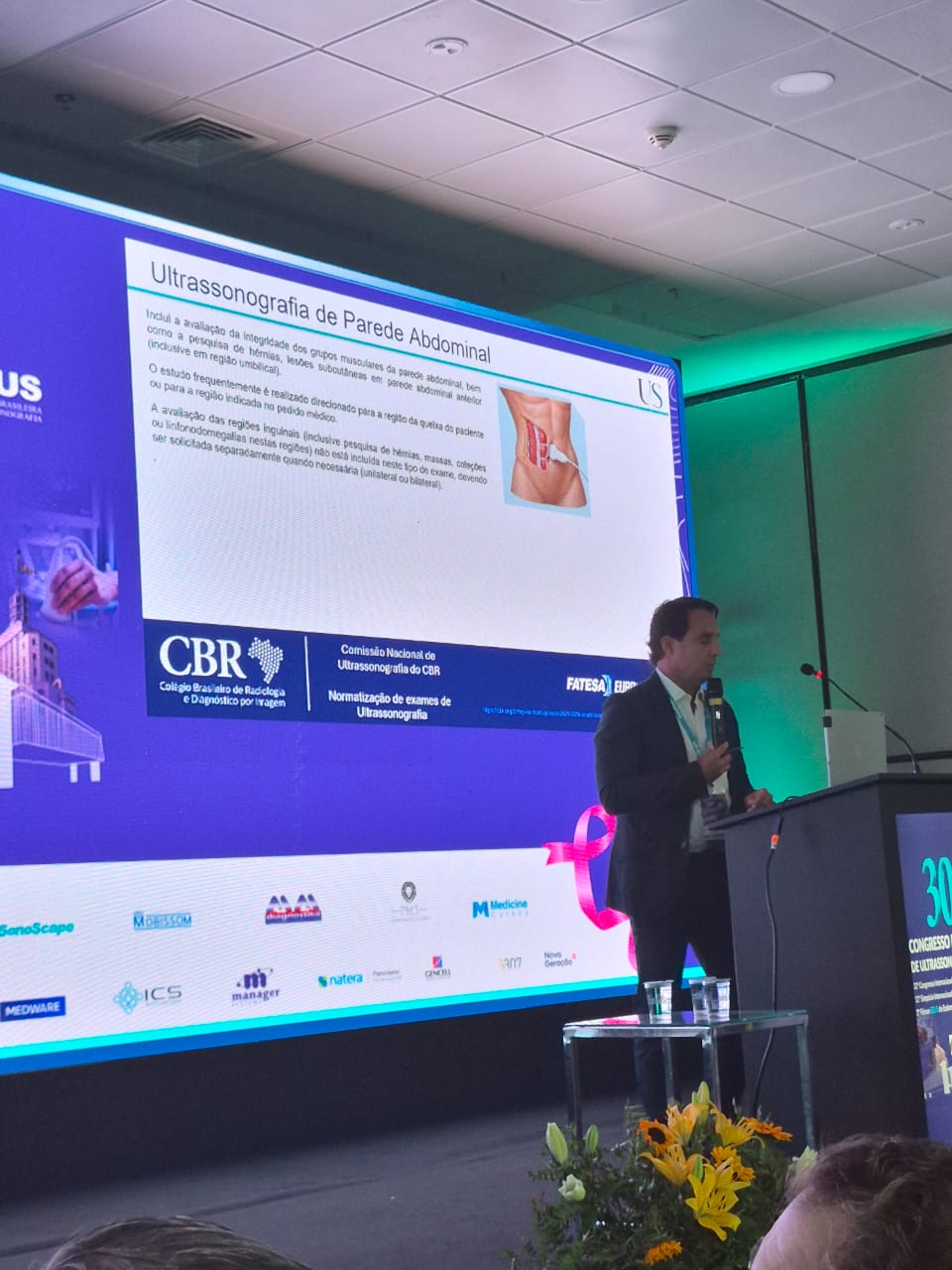Prof. Dr. Fernando Marum Mauad palestrando no Congresso SBUS